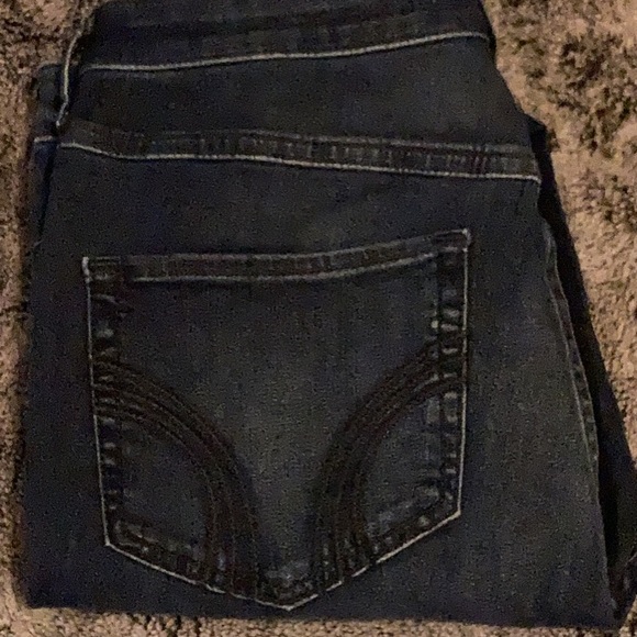 Hollister Jeans - Picture 2 of 3
